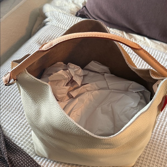 Carolina Herrera Delphine Ivory and Tan Hobo Bag - Picture 5 of 8